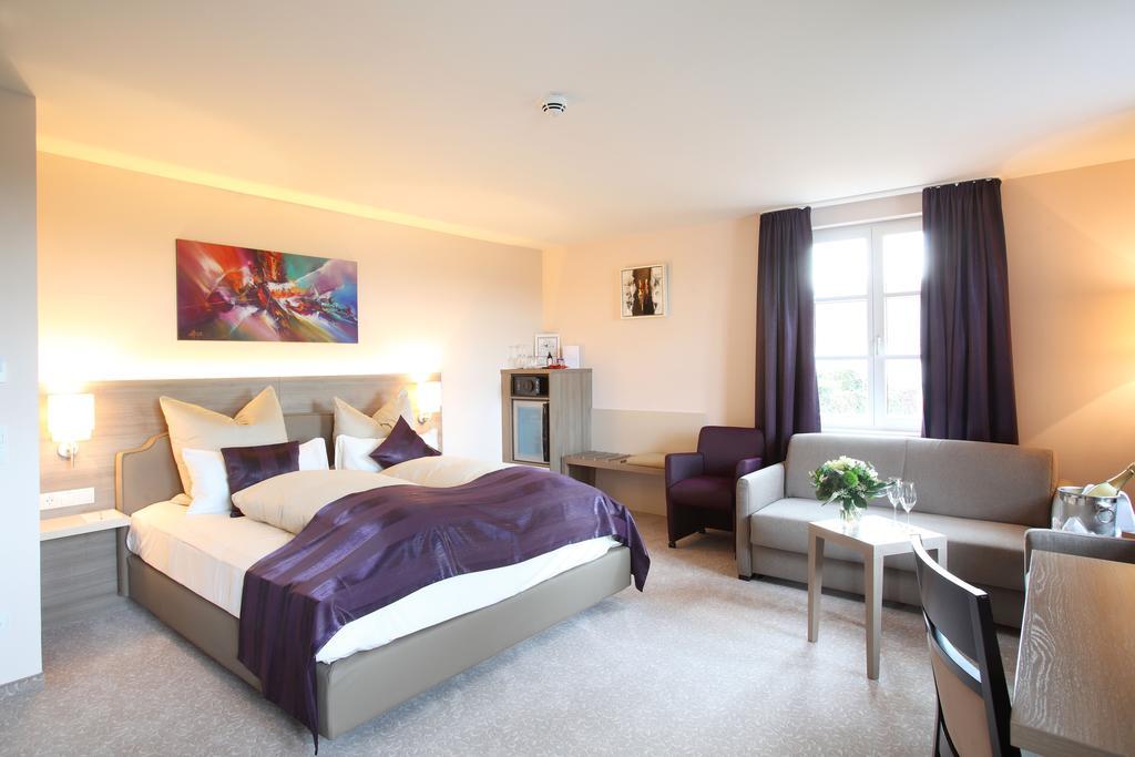 Hotel Mainchateau Seligenstadt Room photo